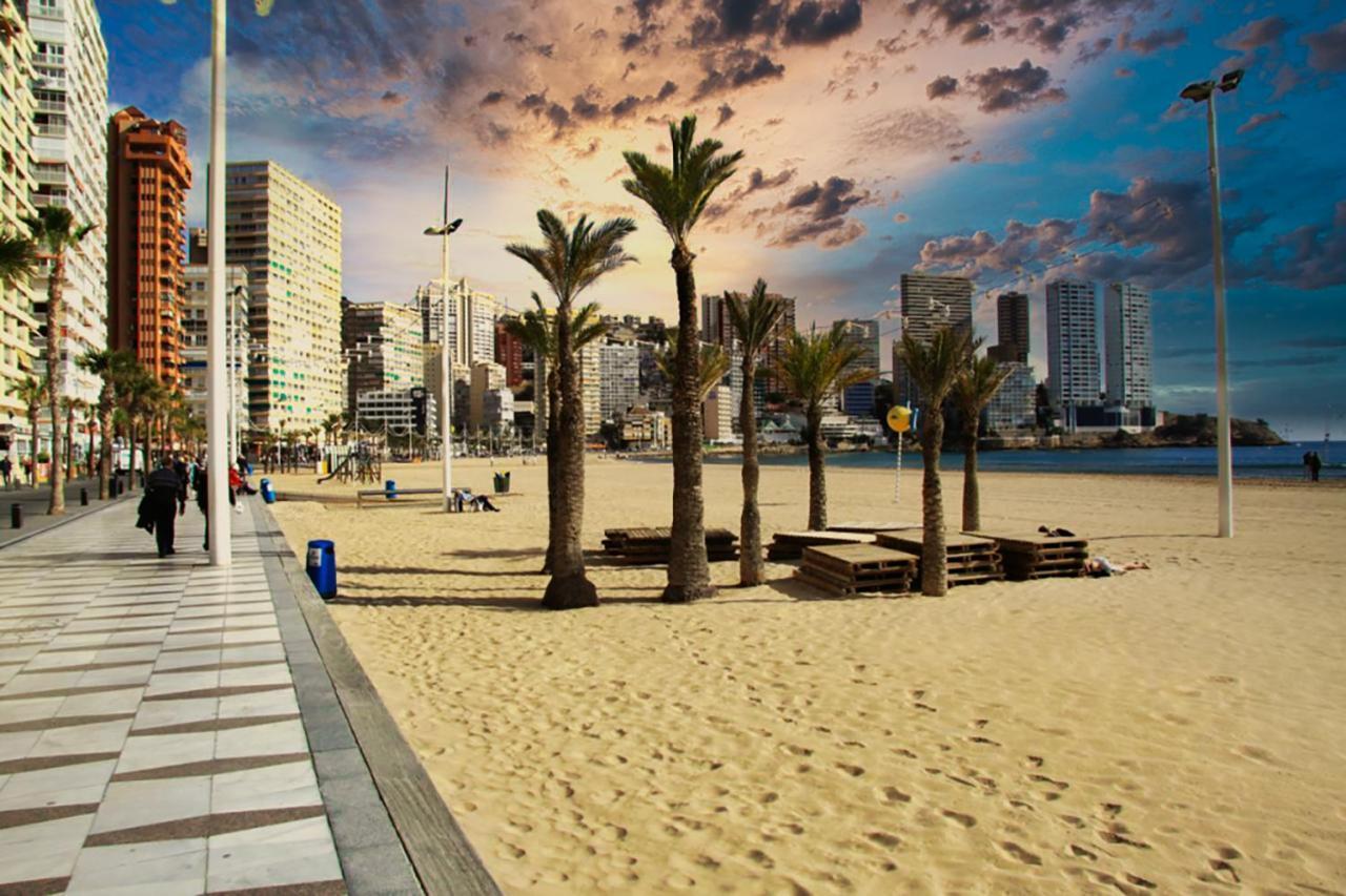 Beautiful Apartment Near Beach With Panoramic Sea-View Benidorm Eksteriør billede