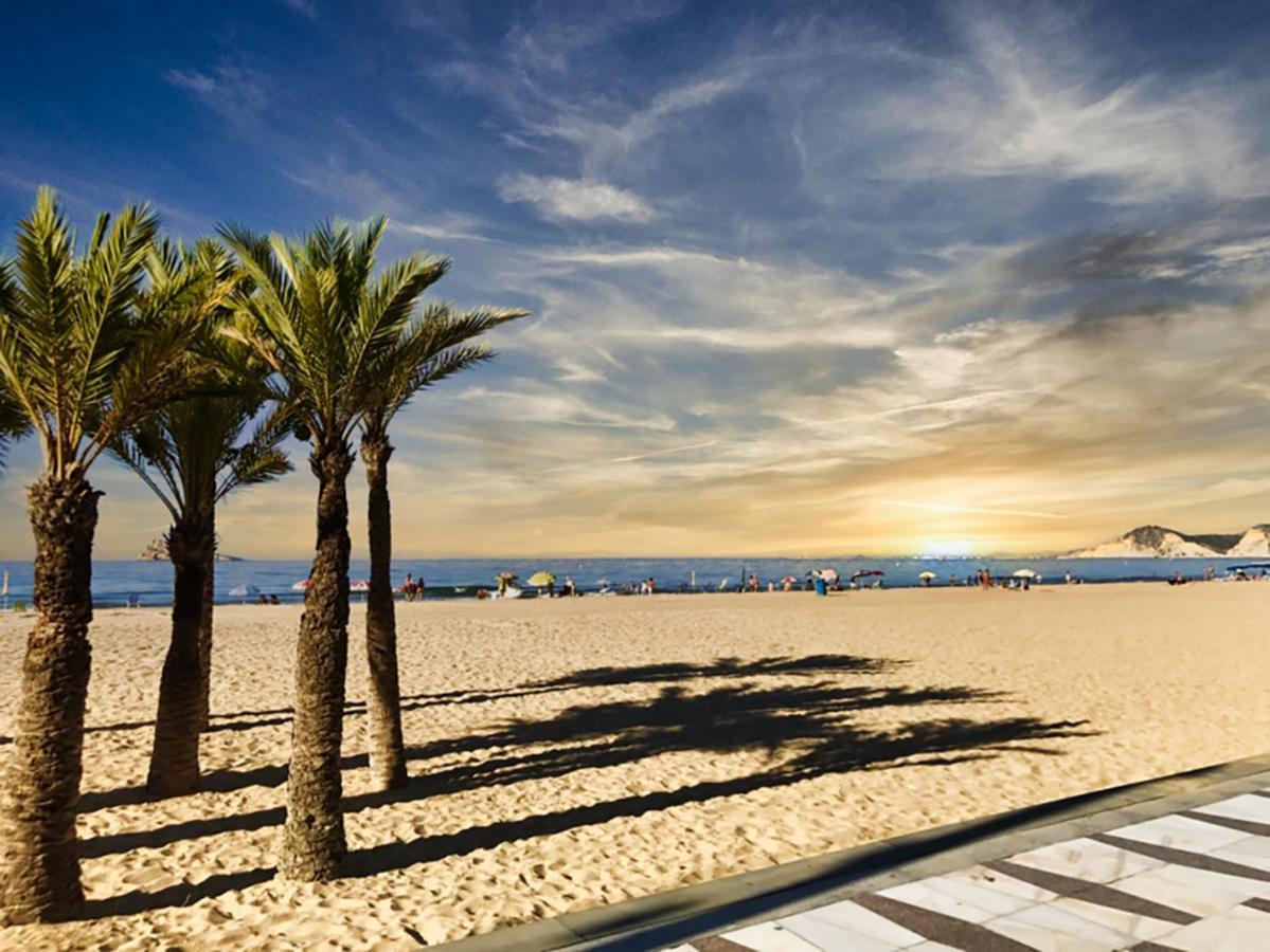 Beautiful Apartment Near Beach With Panoramic Sea-View Benidorm Eksteriør billede